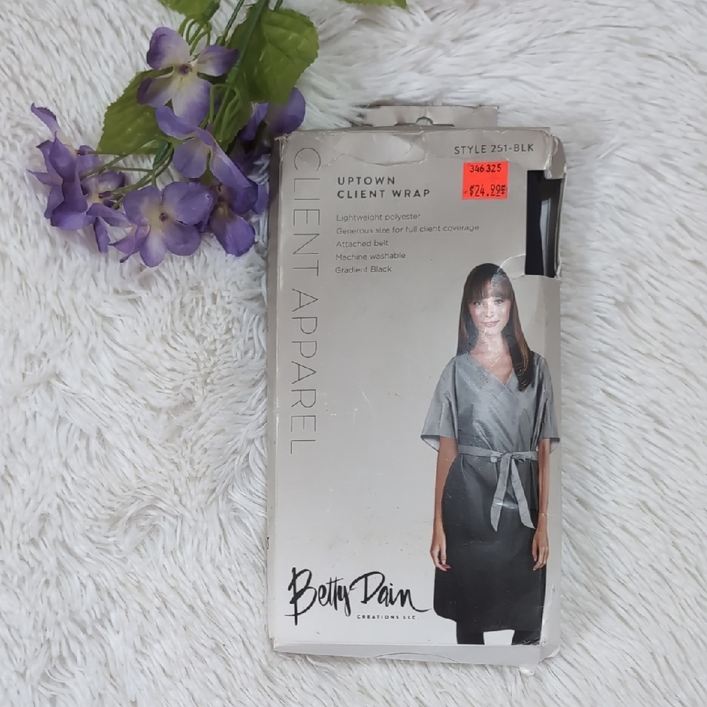 Betty Dain Salon Black Client Wrap Style 251 NWT